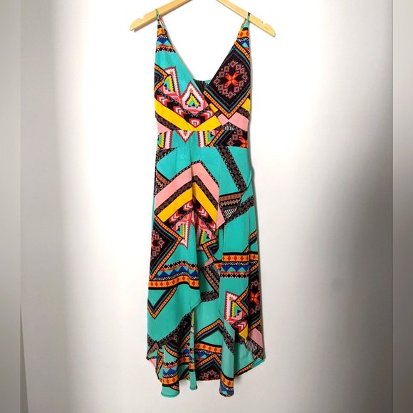 Funky Hi-lo Patterned Vacation Dress - Picture 1 of 3